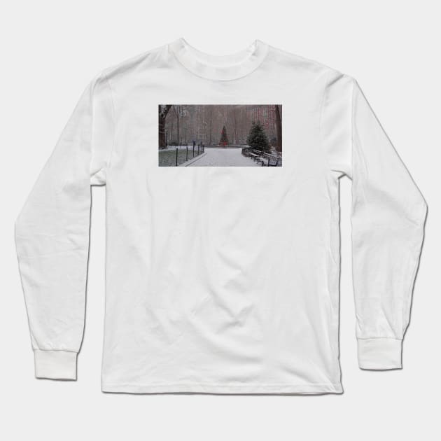 A Christmas Tree In the Snow, Madison Square Park, NYC Long Sleeve T-Shirt by Chris Lord